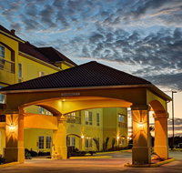 La Quinta by Wyndham Iowa - Tourism House