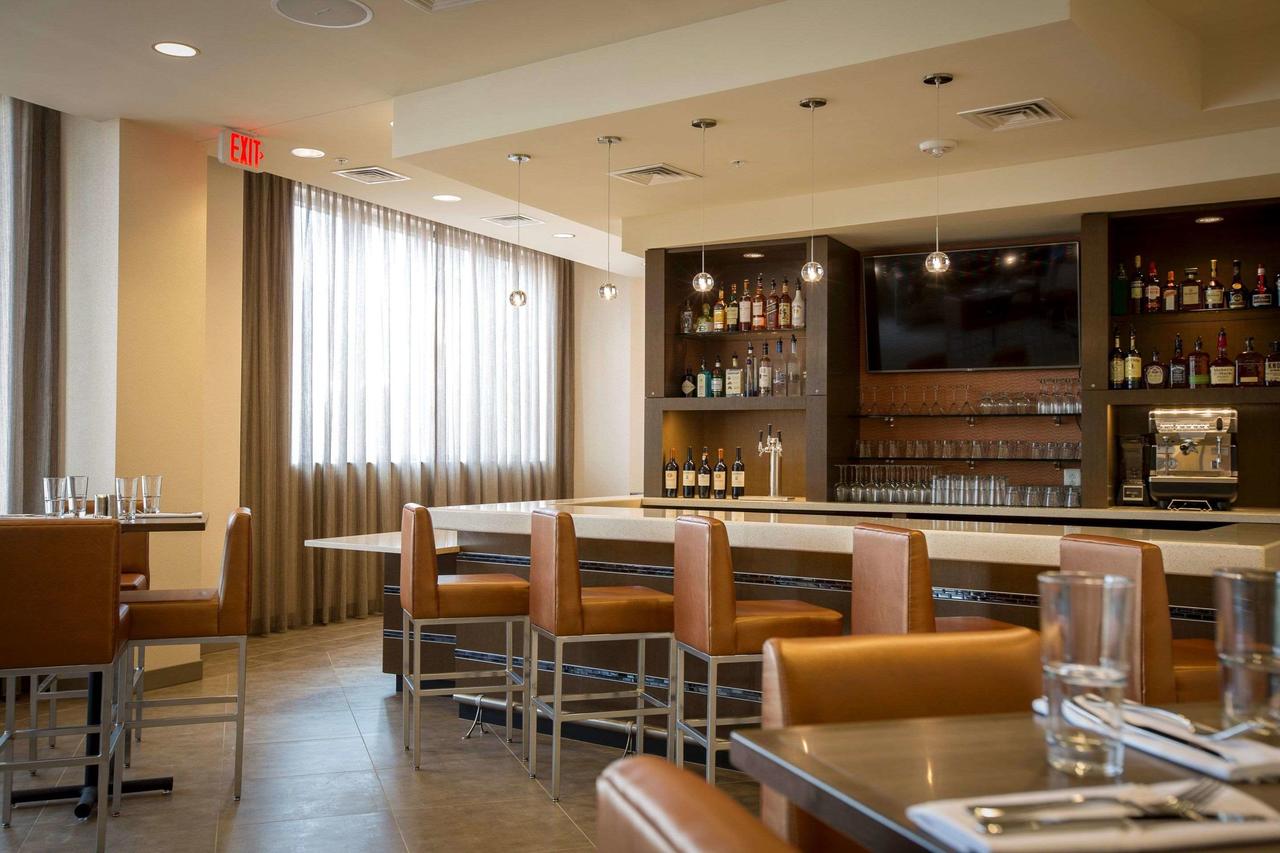 Cambria Hotel Rockville - thumb 20