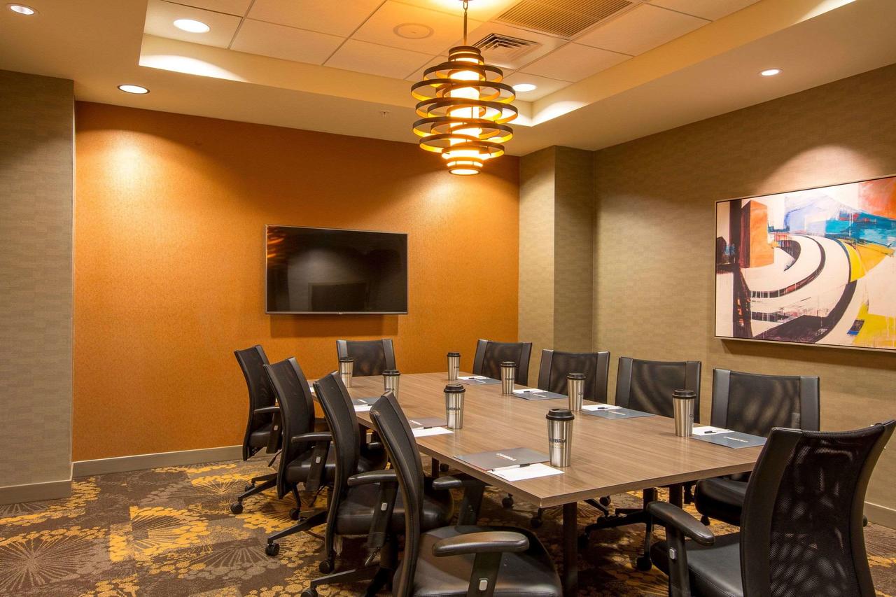 Cambria Hotel Rockville - thumb 9