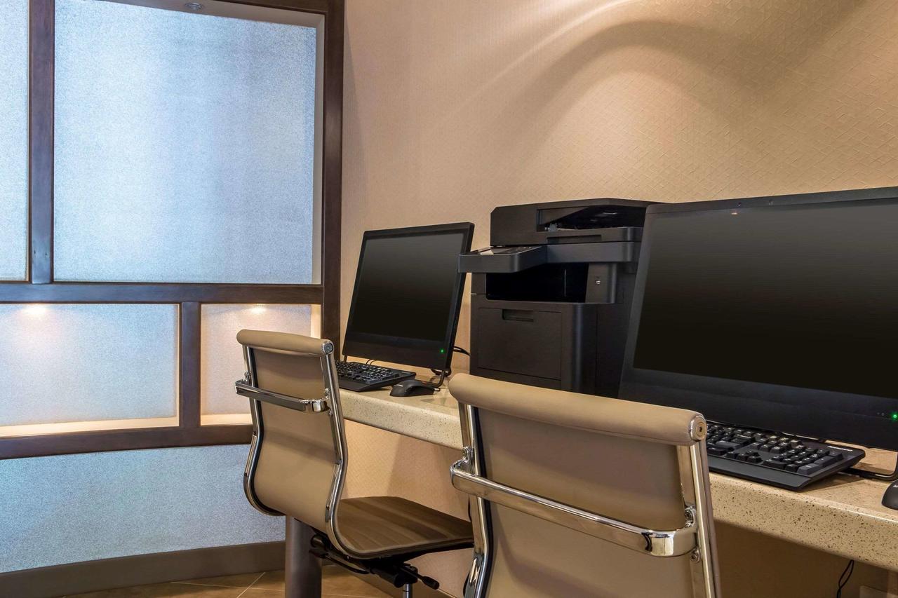 Cambria Hotel Rockville - thumb 23