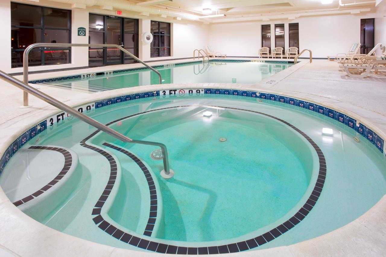 Holiday Inn Express Cambridge - thumb 10