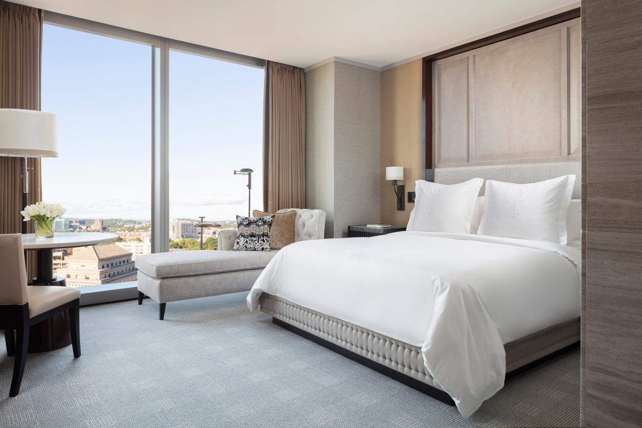 Four Seasons Hotel One Dalton Street, Boston - thumb 31