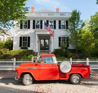 76 Main - Tourism House