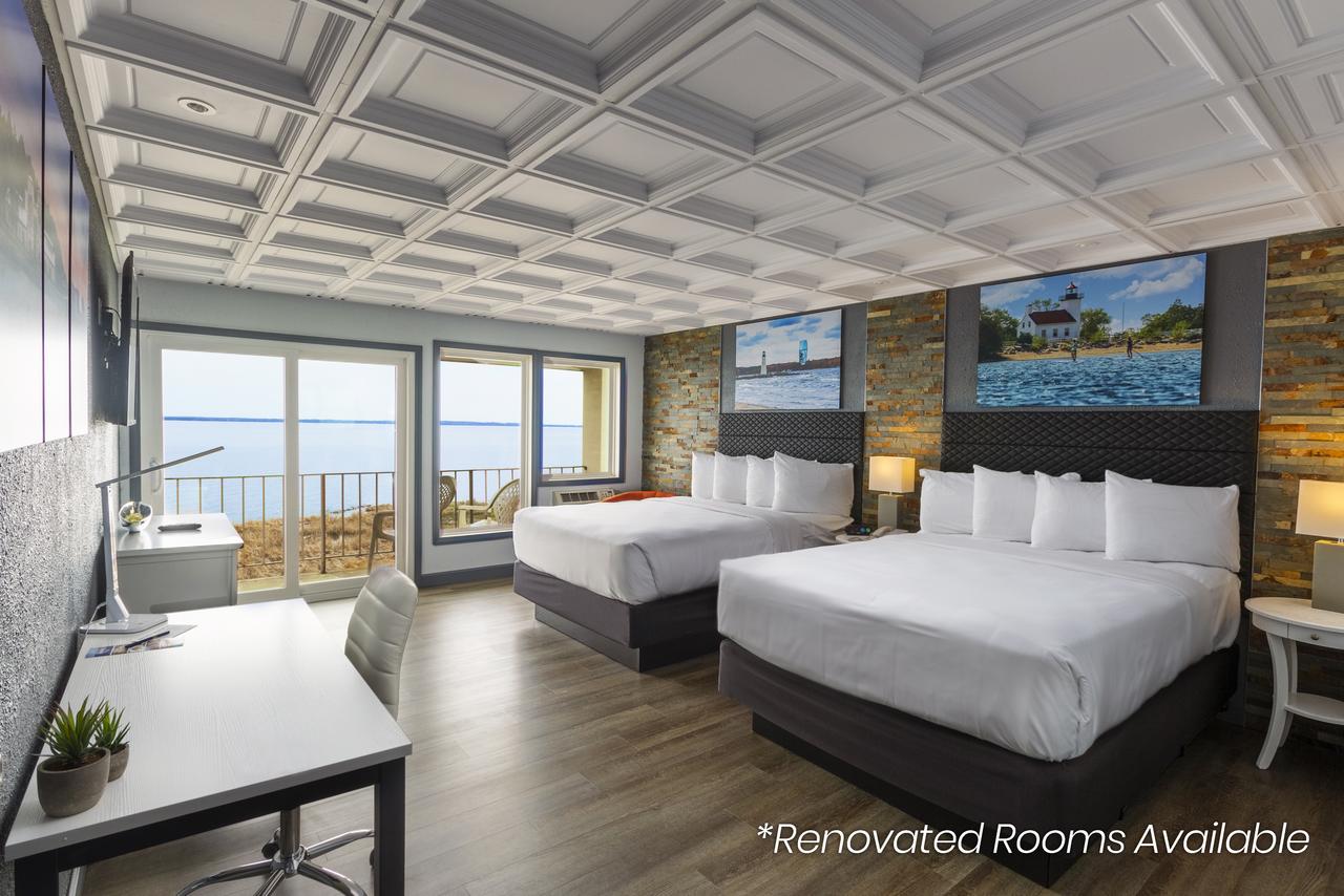 Terrace Bay Hotel - thumb 5