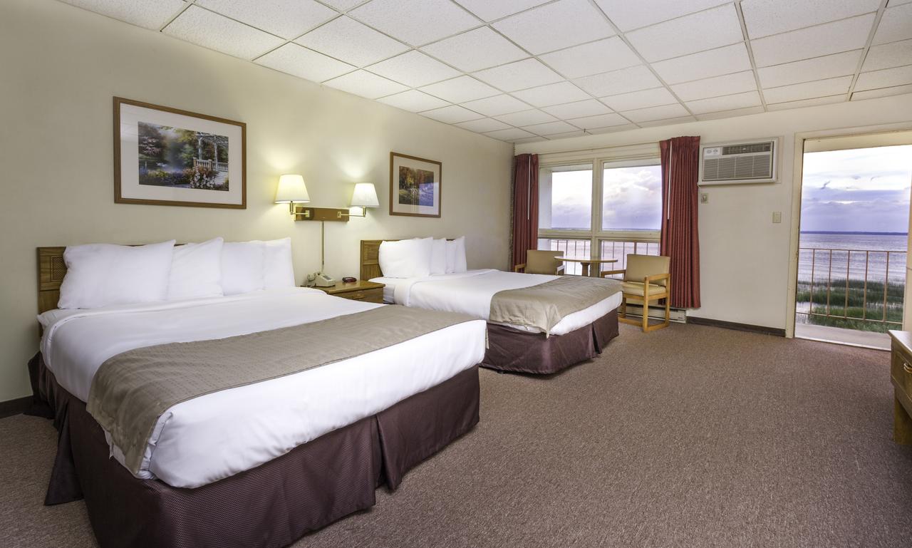 Terrace Bay Hotel - thumb 28