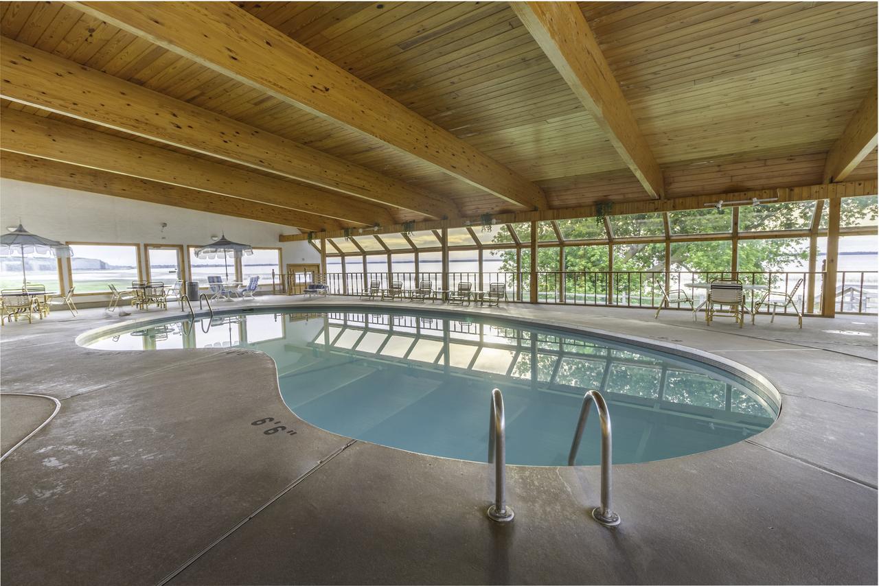 Terrace Bay Hotel - thumb 40