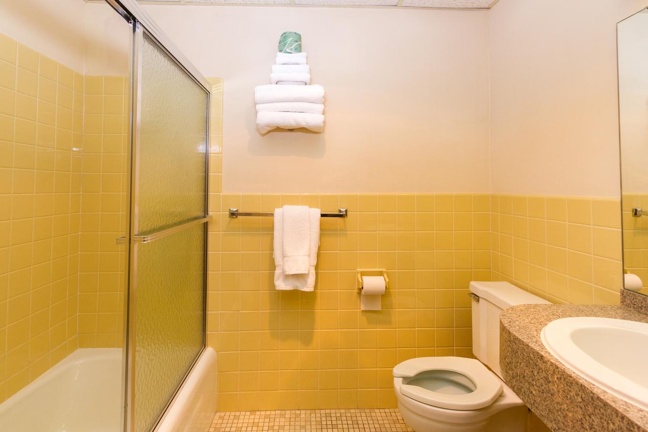 Terrace Bay Hotel - thumb 31