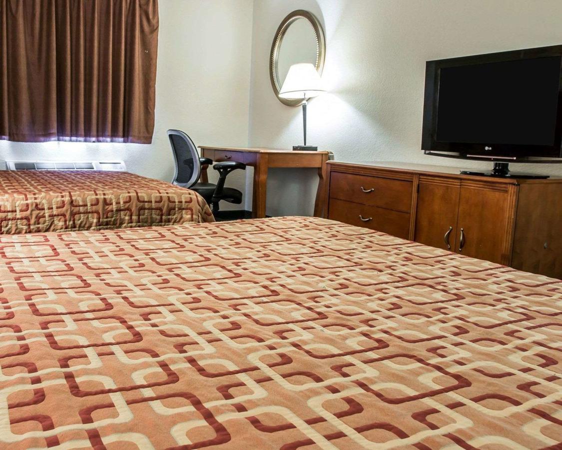 Econo Lodge Kalamazoo - thumb 22