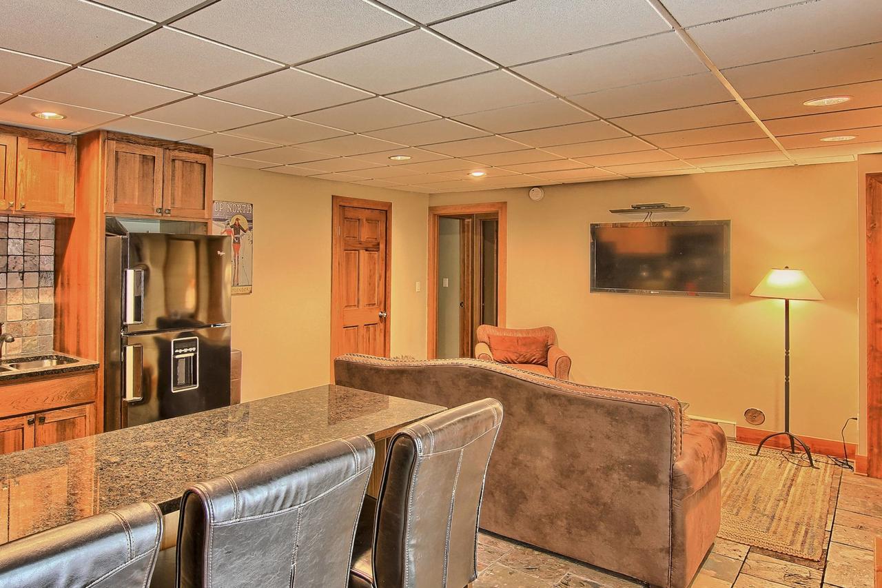 781 Disciples Village Condo - thumb 5