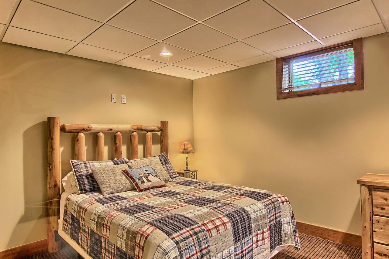 781 Disciples Village Condo - thumb 3