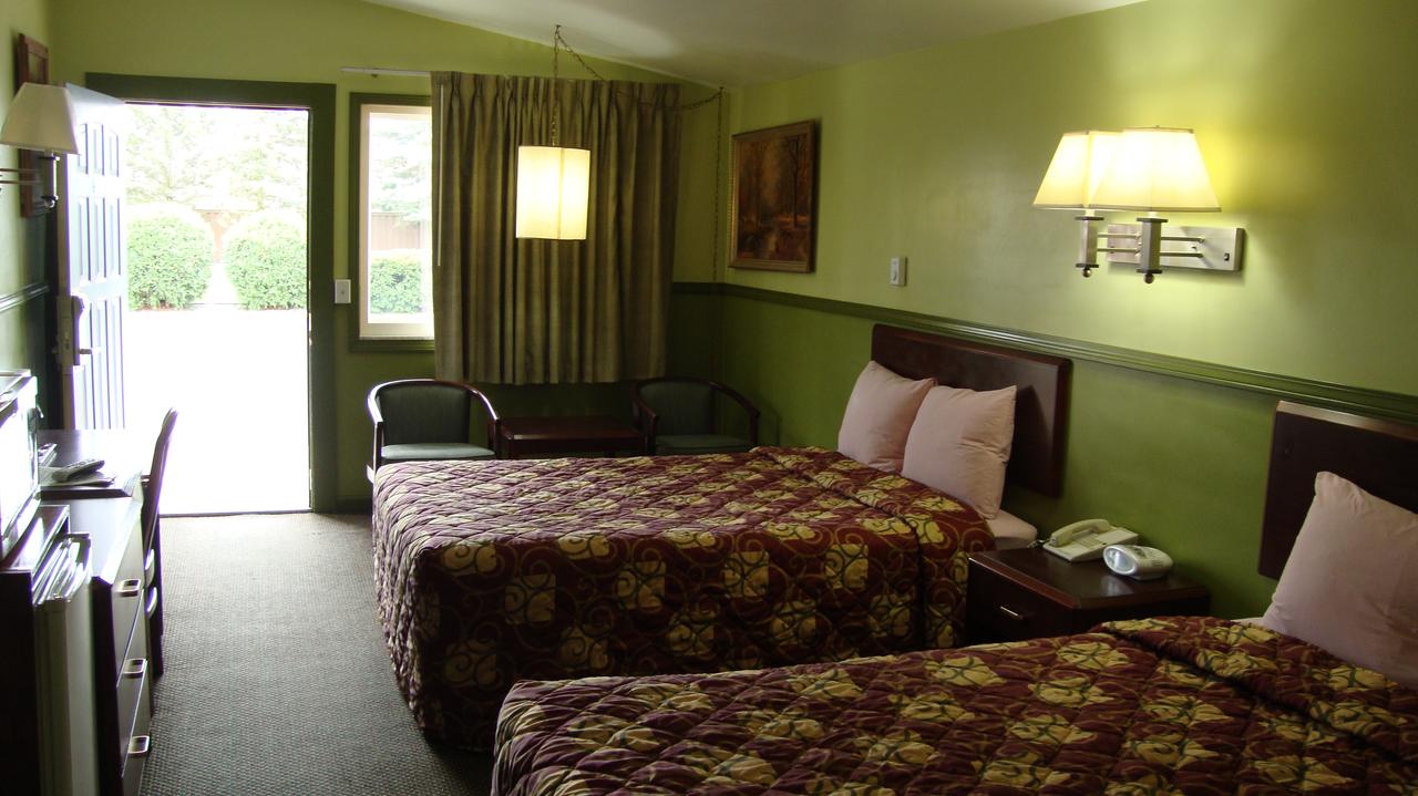 Pinconning Trail Inn Motel - thumb 23