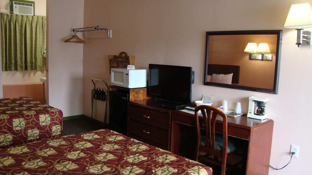 Pinconning Trail Inn Motel - thumb 27