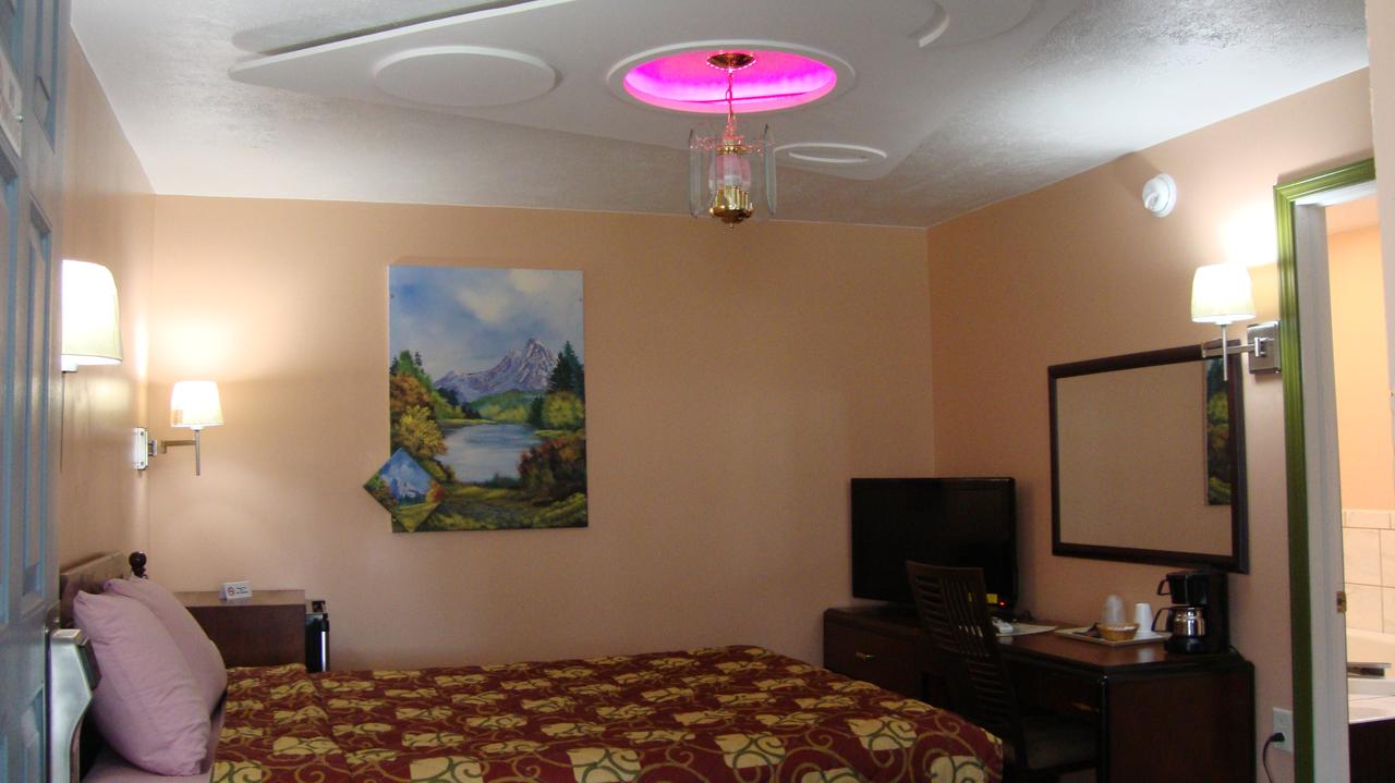 Pinconning Trail Inn Motel - thumb 9