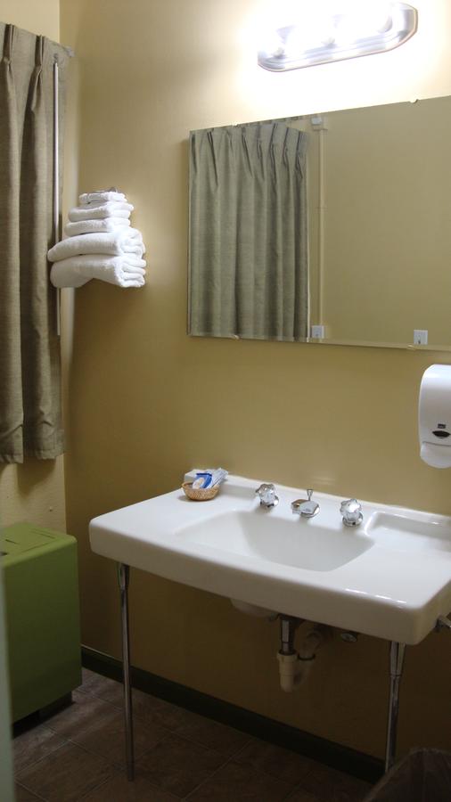 Pinconning Trail Inn Motel - thumb 24