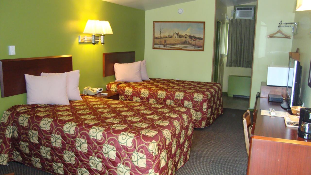 Pinconning Trail Inn Motel - thumb 42