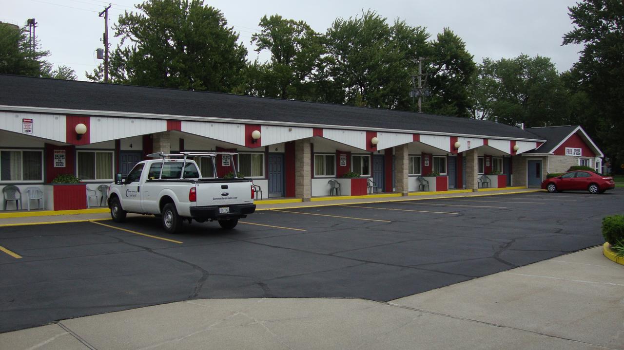 Pinconning Trail Inn Motel - thumb 38