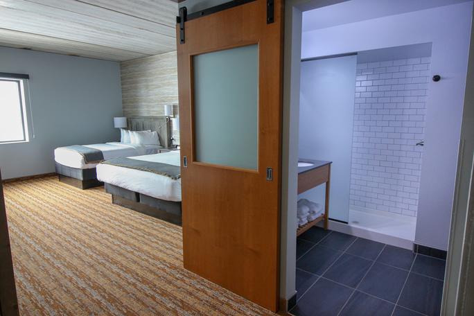 Pier B Resort - thumb 4