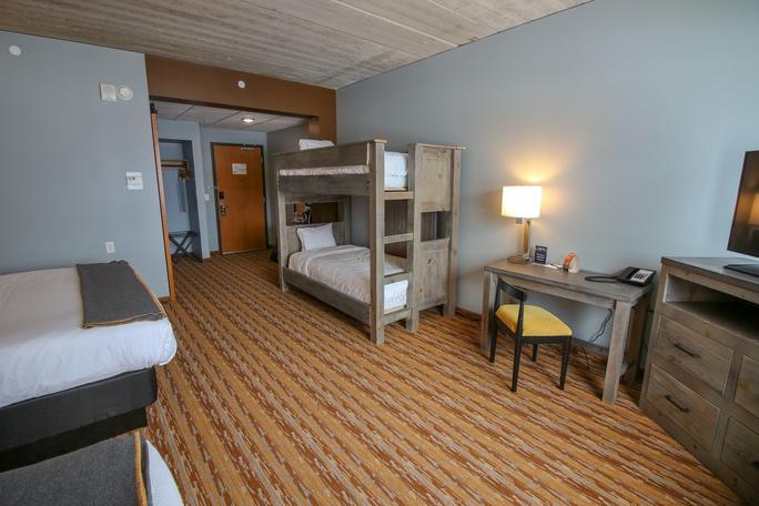 Pier B Resort - thumb 11