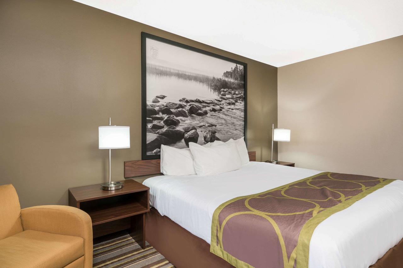 Super 8 By Wyndham St. Cloud - thumb 22