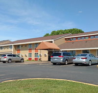 Americas Best Value Inn - Stillwater-St. Paul - Tourism House