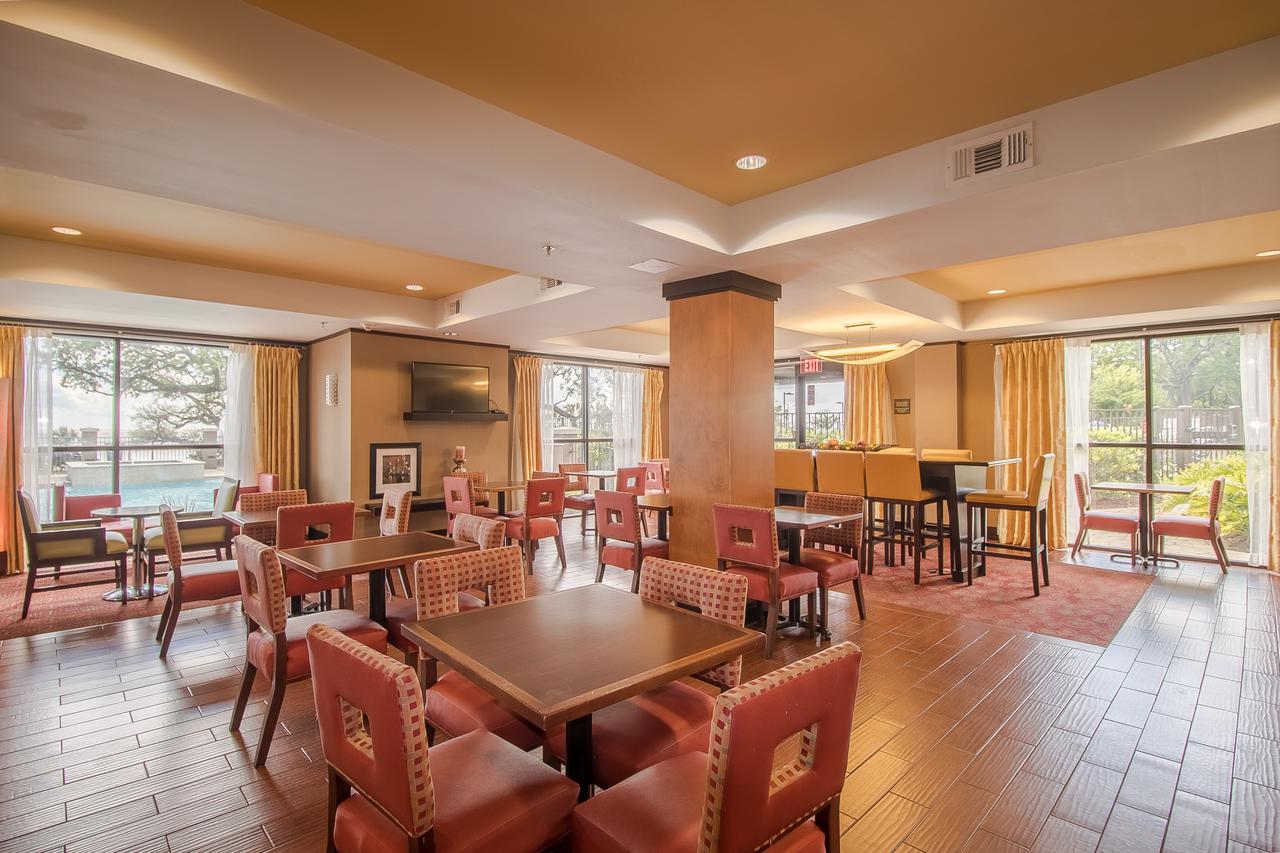 Hampton Inn Biloxi Beach Boulevard - thumb 9