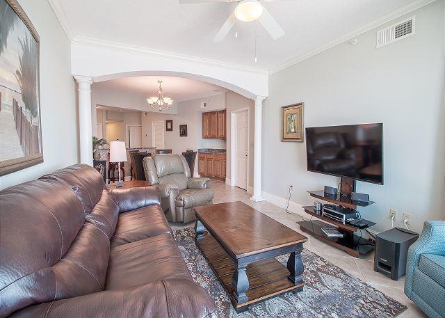 Legacy II 1208 Deluxe - Two Bedroom Apartment