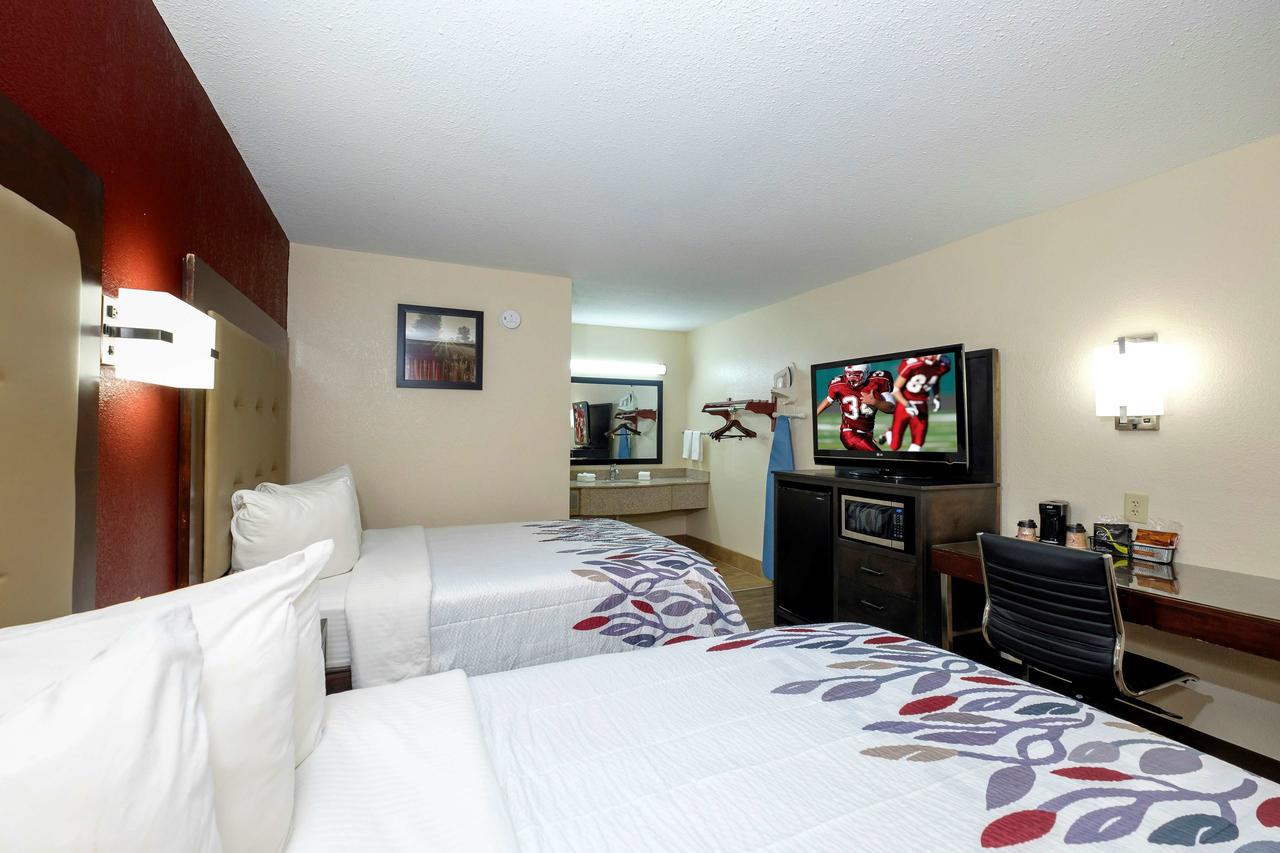 Red Roof Inn Columbus, MS - thumb 5