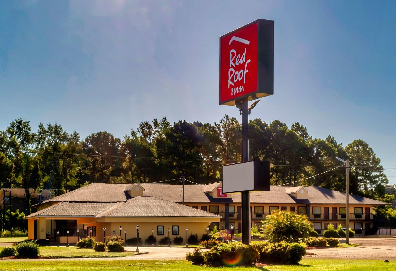 Red Roof Inn Columbus, MS - thumb 0
