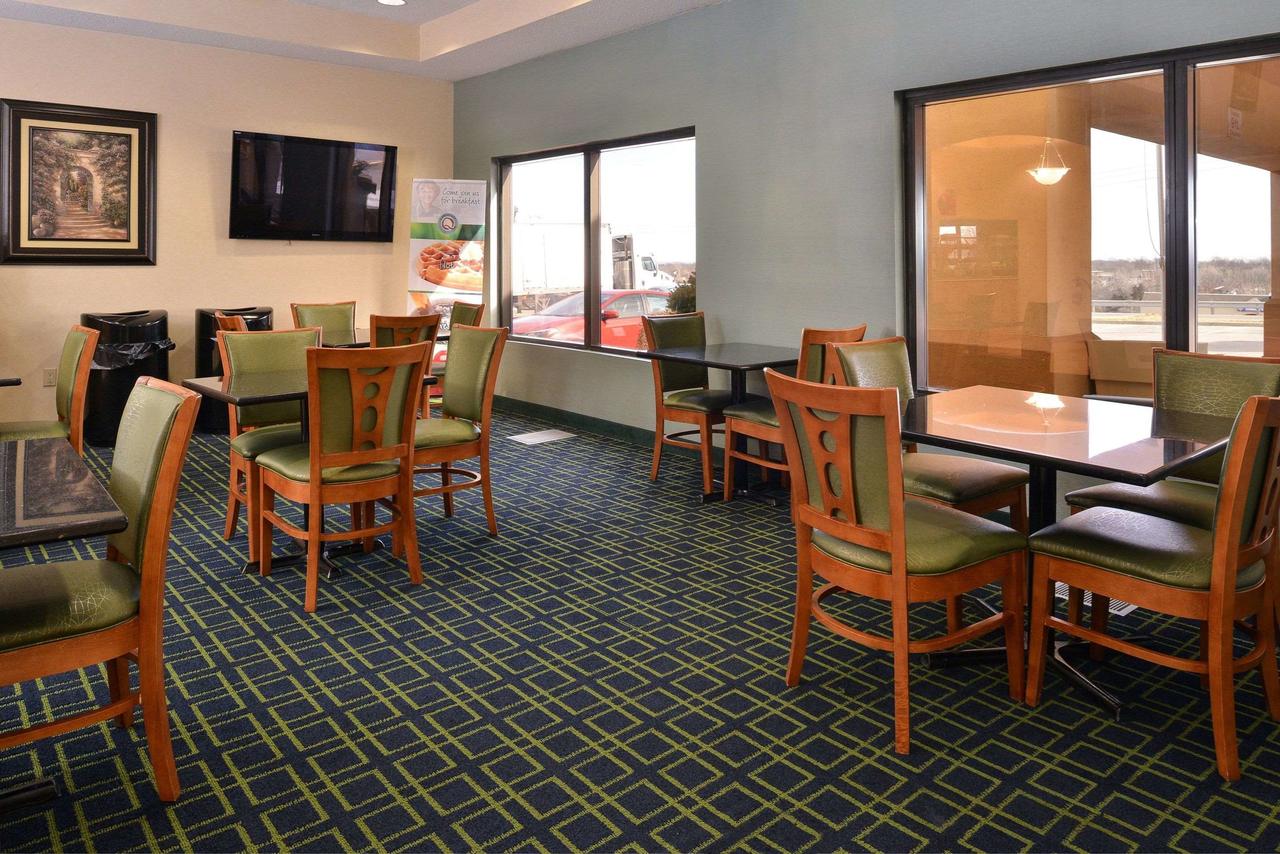 Quality Inn & Suites - Jefferson City - thumb 21