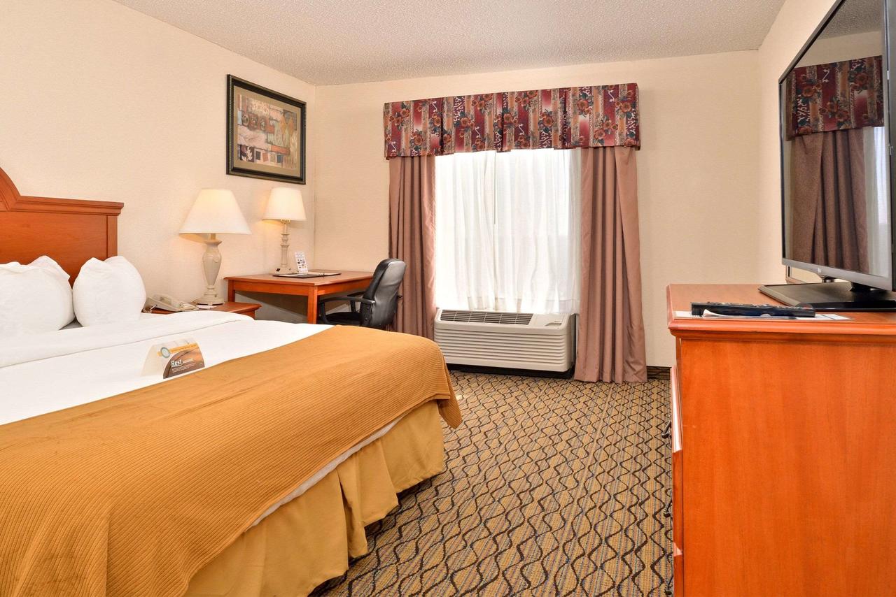 Quality Inn & Suites - Jefferson City - thumb 11