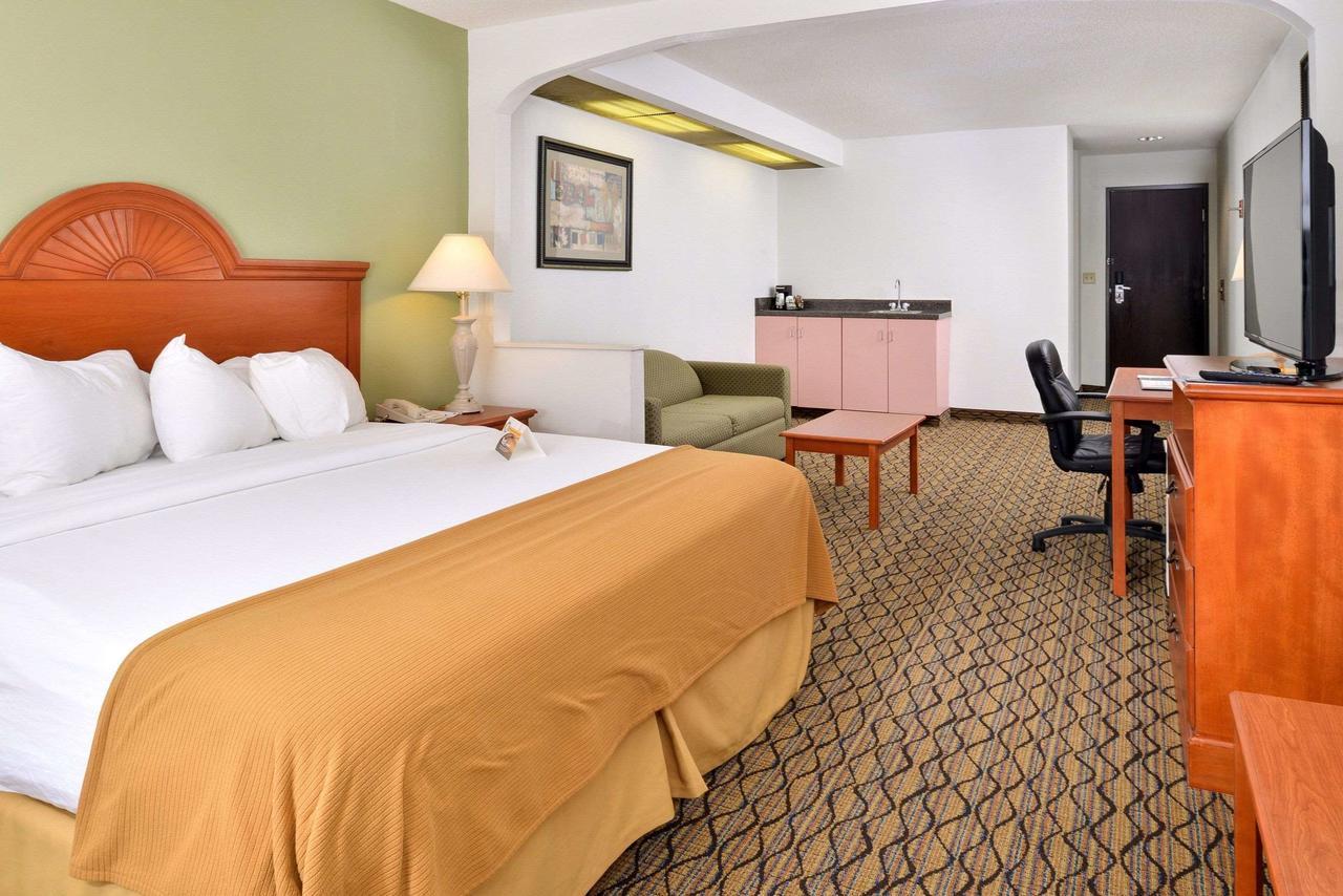 Quality Inn & Suites - Jefferson City - thumb 17