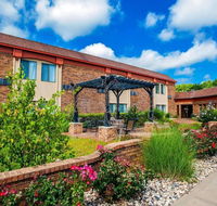 Quality Inn  Suites Kansas City Airport North - Tourism House