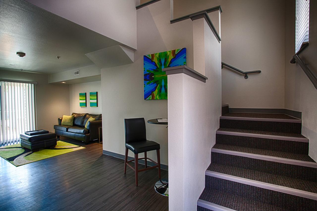 Z Loft Extended Stay Hotel - thumb 43