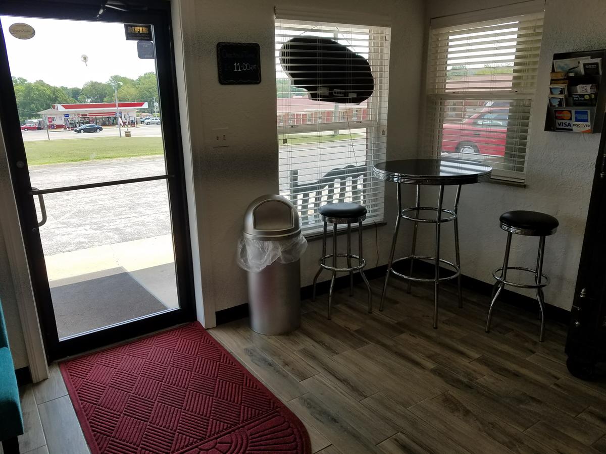 West Plains Motel - thumb 8