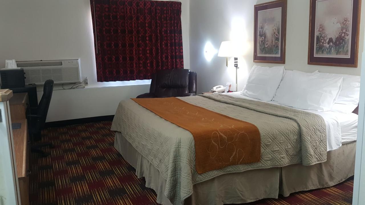 Americas Best Value Inn & Suites Harrisonville - thumb 7