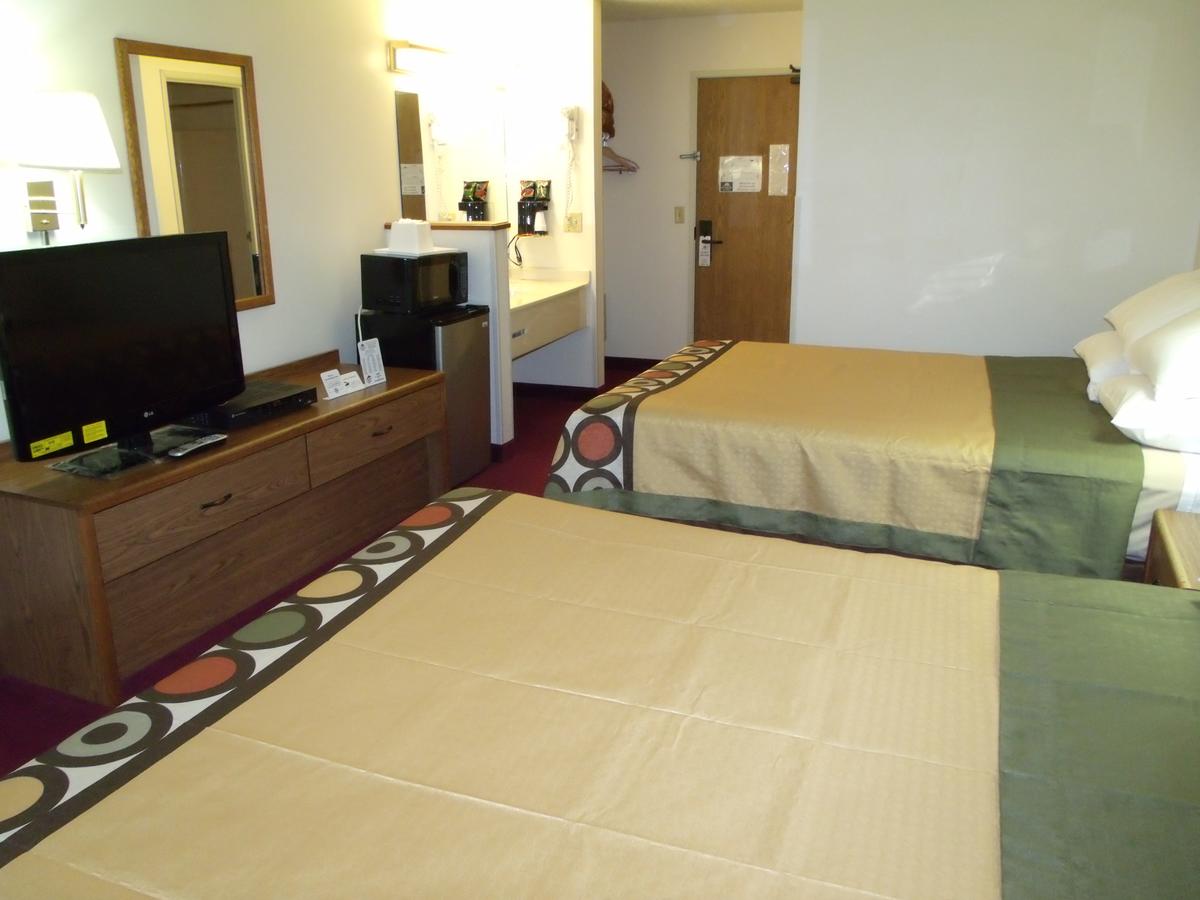 Americas Best Value Inn & Suites Harrisonville - thumb 33