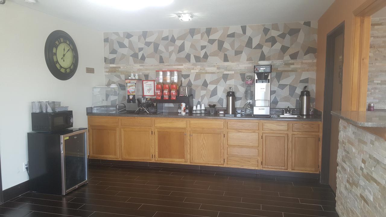 Americas Best Value Inn & Suites Harrisonville - thumb 5