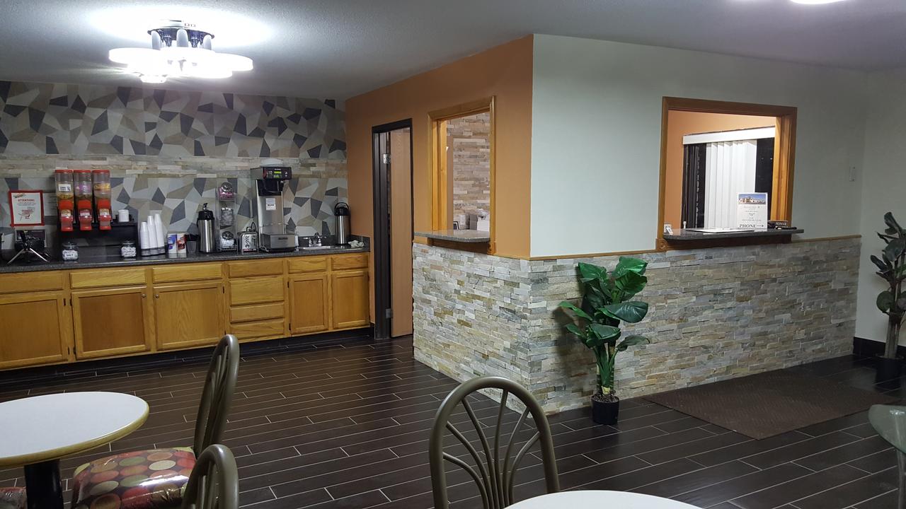 Americas Best Value Inn & Suites Harrisonville - thumb 31