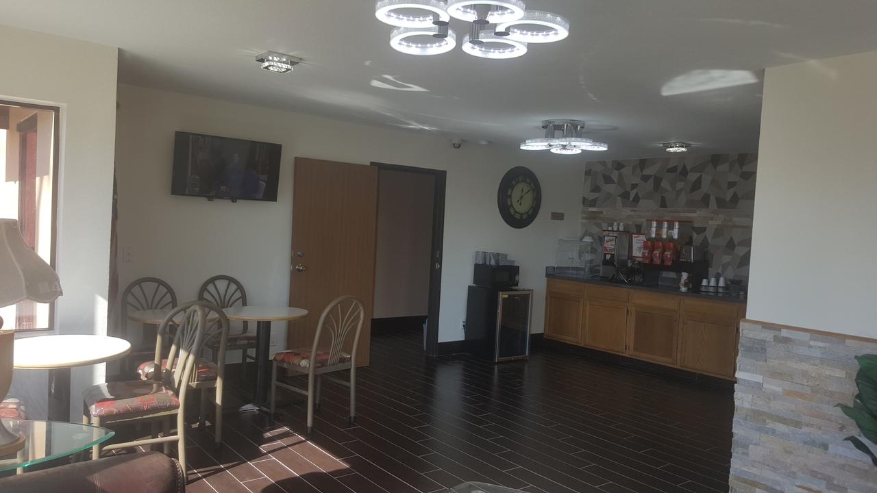 Americas Best Value Inn & Suites Harrisonville - thumb 3