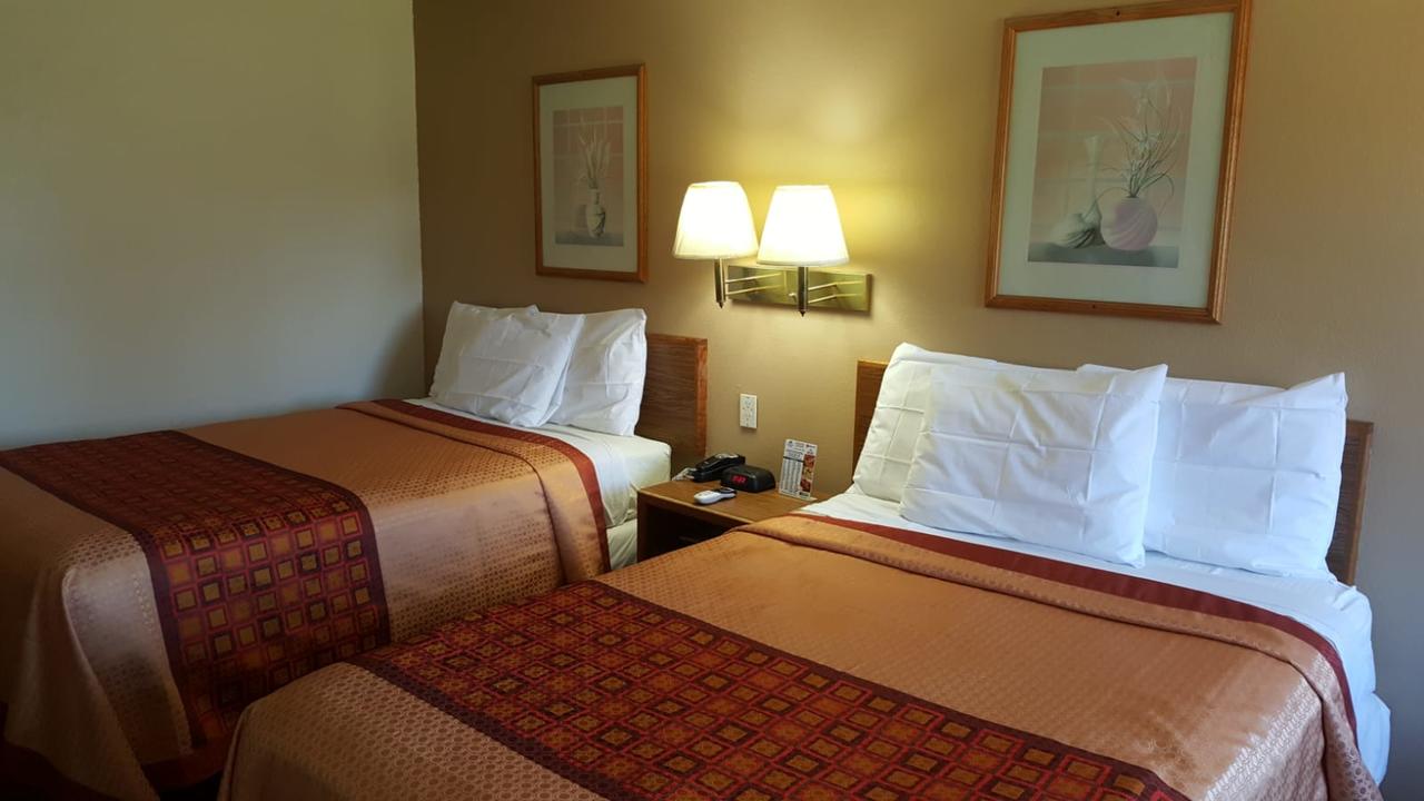 Americas Best Value Inn & Suites Harrisonville - thumb 19