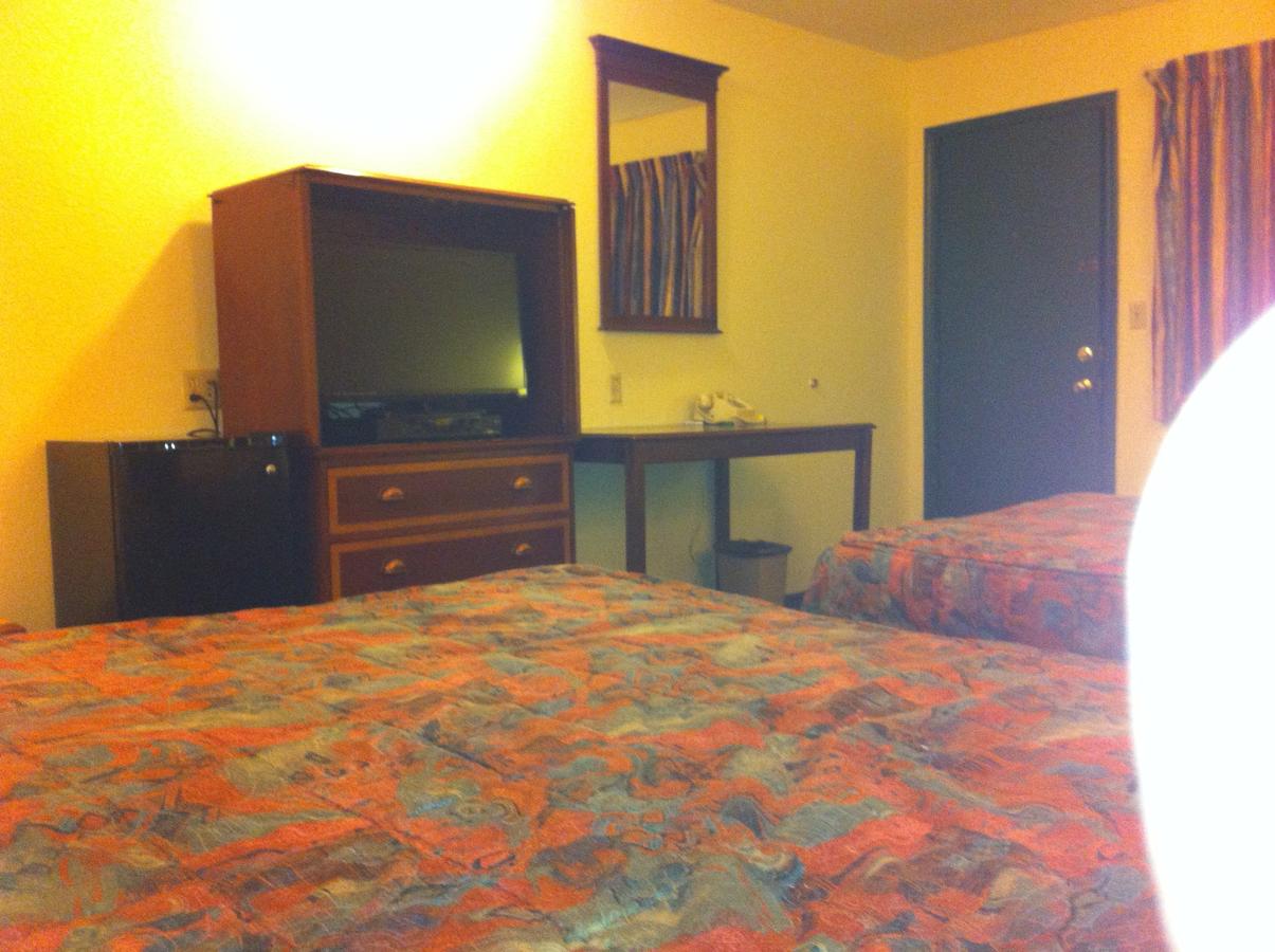 Budget Inn Caravan Motel - thumb 2