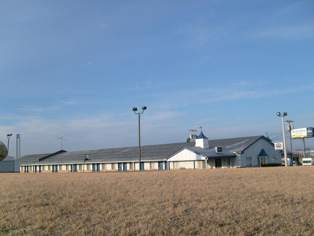 Harrisonville Inn & Suites - thumb 16