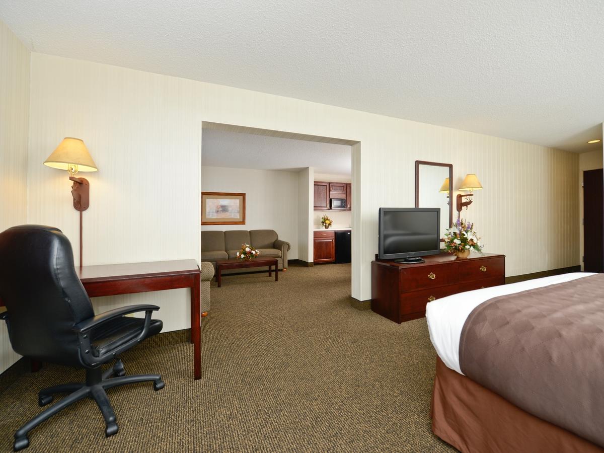 Clubhouse Inn - thumb 34