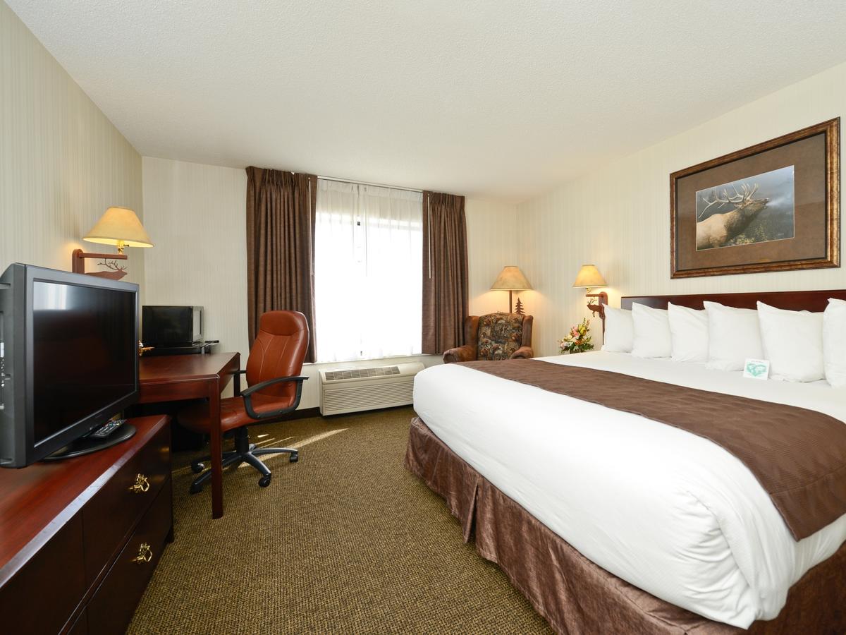 Clubhouse Inn - thumb 30