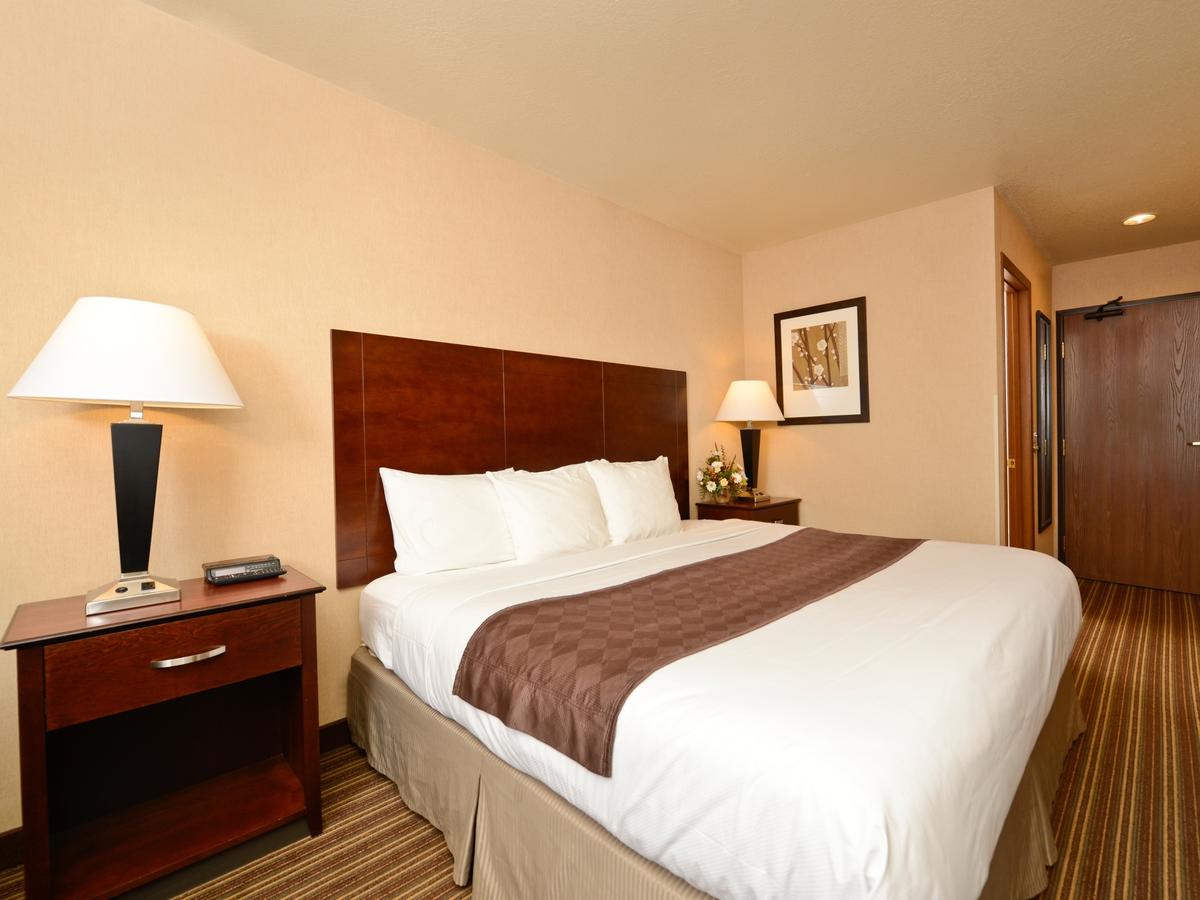 Yellowstone West Gate Hotel - thumb 31