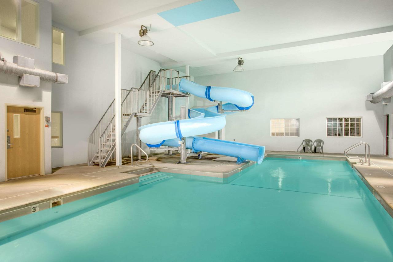 Days Inn By Wyndham West Yellowstone - thumb 4