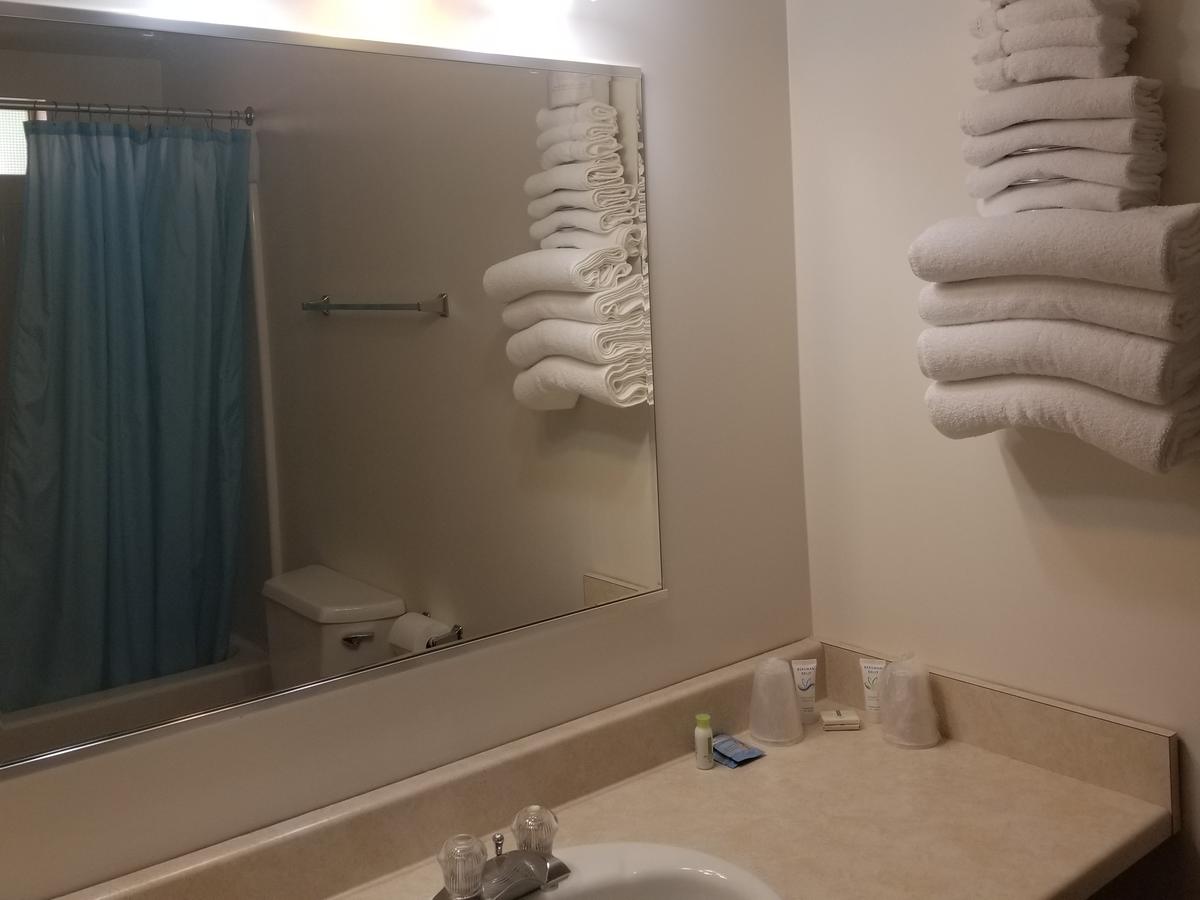 Westwood Motel - thumb 36