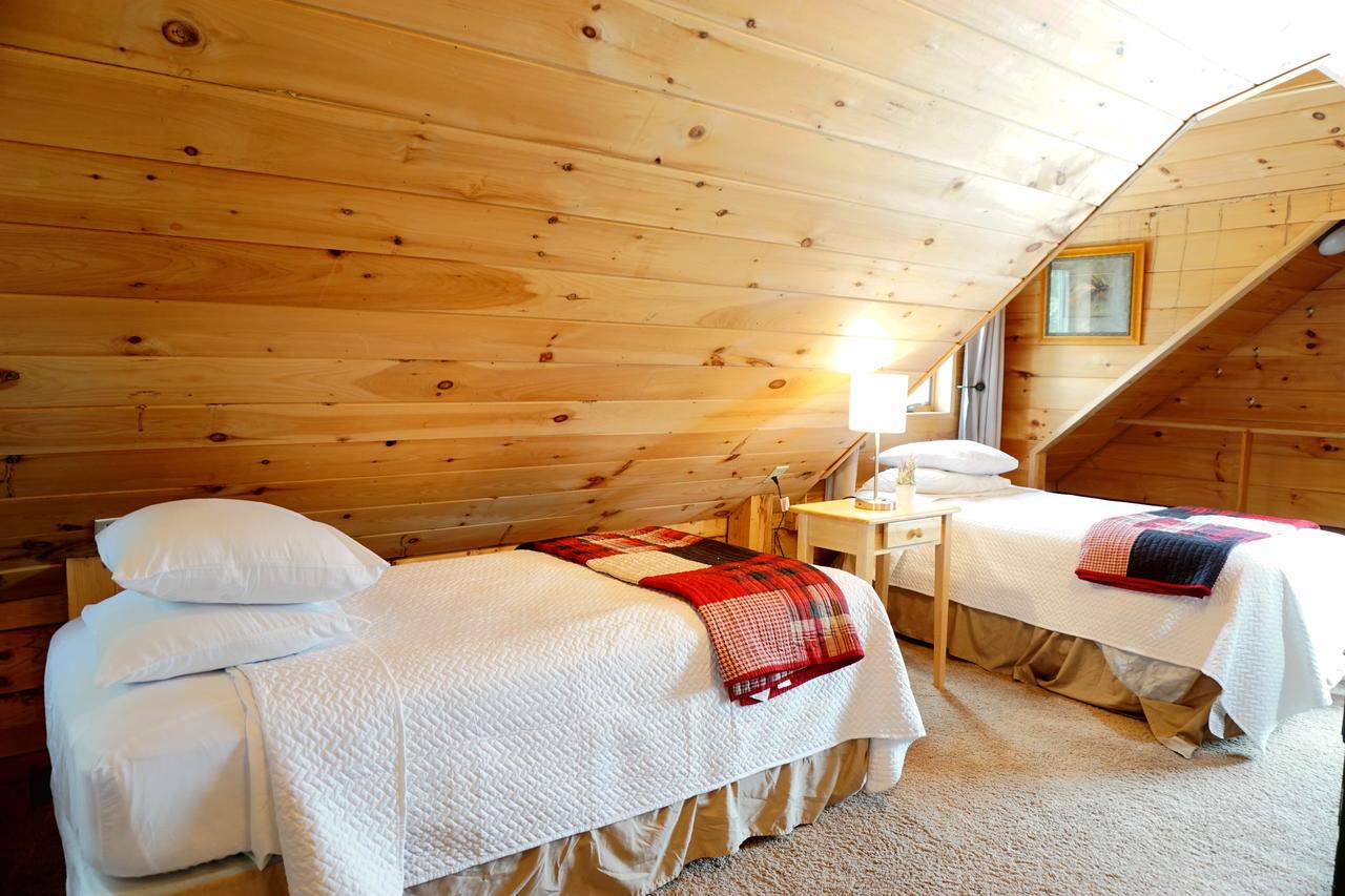 Moose Creek Inn - thumb 2