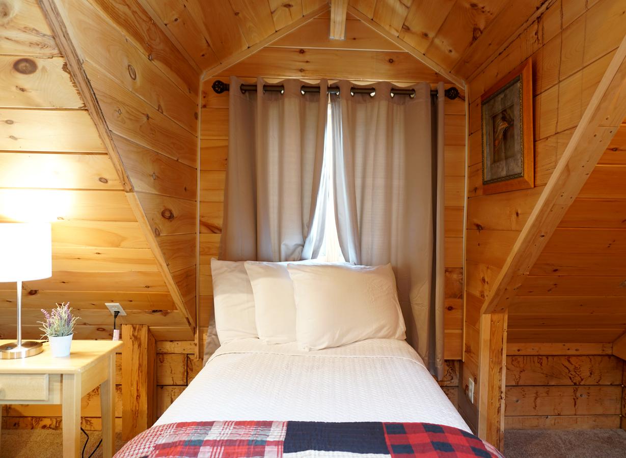 Moose Creek Inn - thumb 1