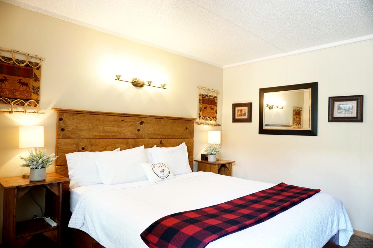 Moose Creek Inn - thumb 33